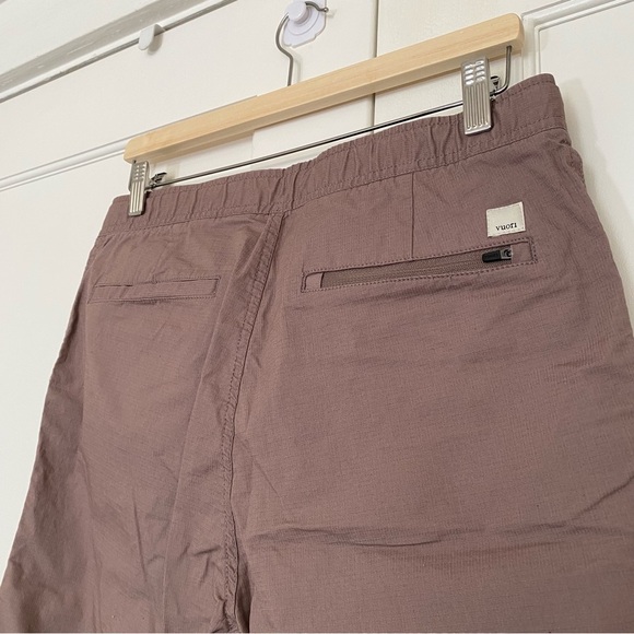 Vuori Ripstop Wide Leg Pant - Picture 6 of 6
